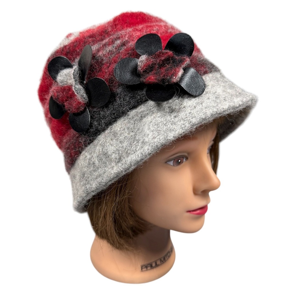 La Fenice Italy Wool Cloche Bucket Hat Red Gray Stripe Leather Flower Appliqué